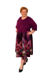 Plus size šaty s potlačou mesta - bordové